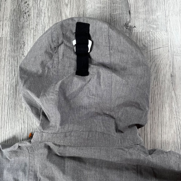 Burton Women's Size Small DryRide Grey Mid Length snow Jacket - Picture 13 of 13